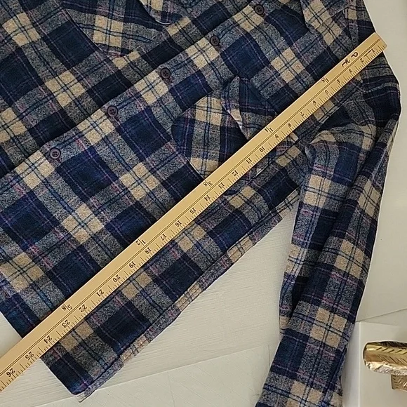 Vintage Pendleton Flannel Made in USA size M 100% Wool BinW - Picture 7 of 9